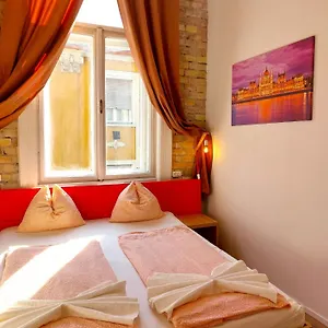  Ostello Goodmo Smart Ungheria
